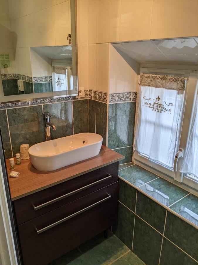 Domaine De Moresville B&B Flacey  Buitenkant foto